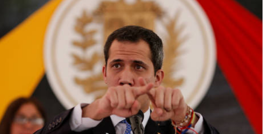 「白宫」美国新任大使被拒入境，边境大批士兵荷枪实弹，白宫终于尝到报应