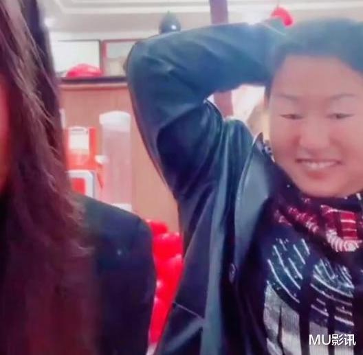 朱之文|大衣哥儿媳辞去中医院工作，进军直播网红界成定局