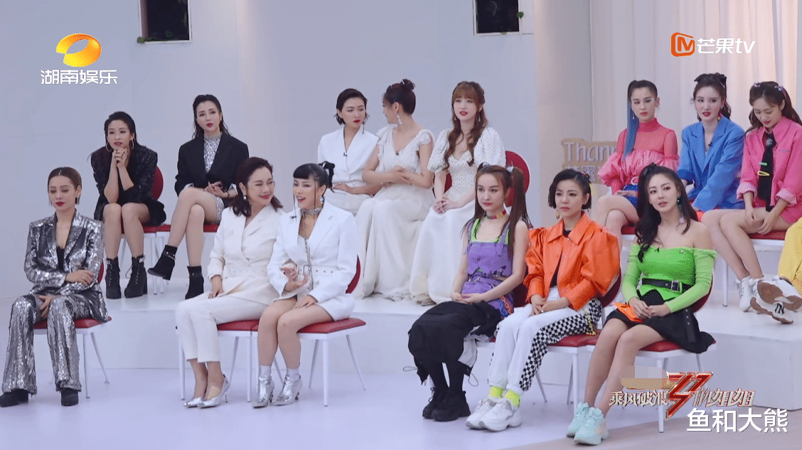 吴昕:吴昕分到“刺头组”太倒霉?私下相处却成焦点,张萌黄圣依也买账