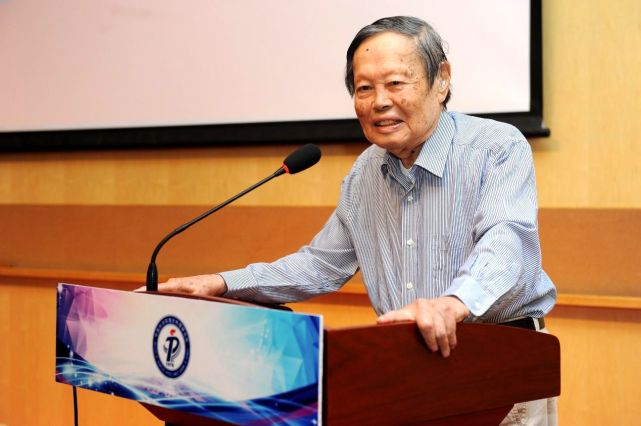 人民英雄|“人民英雄”陈薇之后，又一90后女博士火了，最有可能获得诺奖！