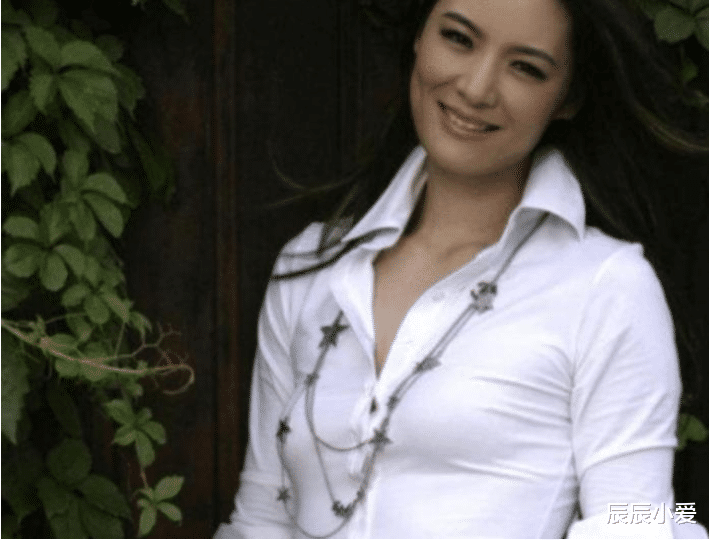 娱乐圈|她曾是“中国第一美女”,现如今44岁还是单身,靠种地生活