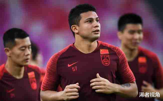 国足■下午18点! 国足传喜讯: 艾克森即将迎来最强帮手, 晋级12强赛有戏了!