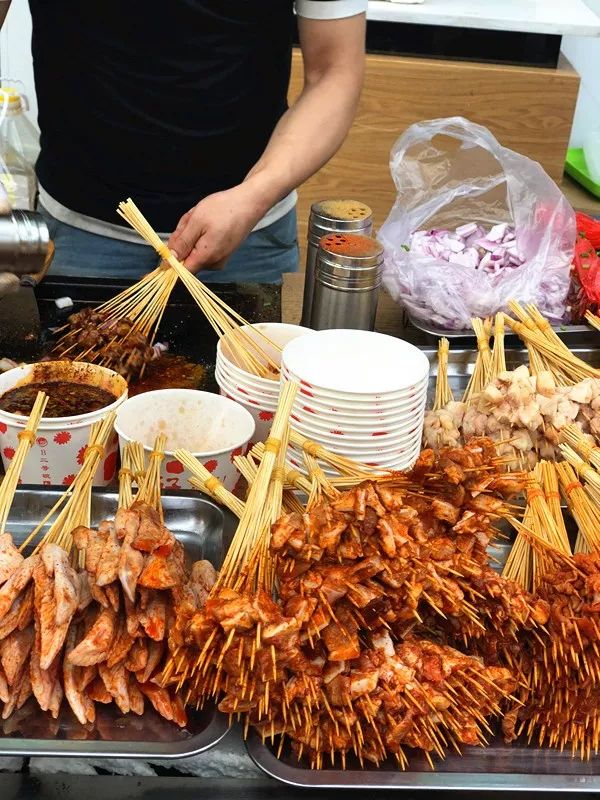 长沙■长沙五大经典地摊，去了不后悔，奥利给！丨XX玩乐团