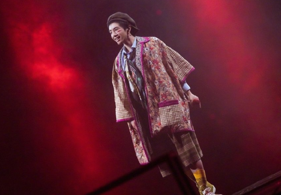 华晨宇|华晨宇的唱功在华语乐坛是顶级的存在，他有思想、有灵魂