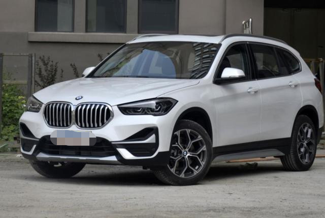 宝马X1|宝马1系直降8万，1.5T引擎适不适合家用？是骡子是马拉出来溜溜