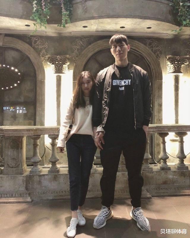 铁牛▲被埋没的篮球天才？他身高2米三分球13中10，为啥CBA没人要他