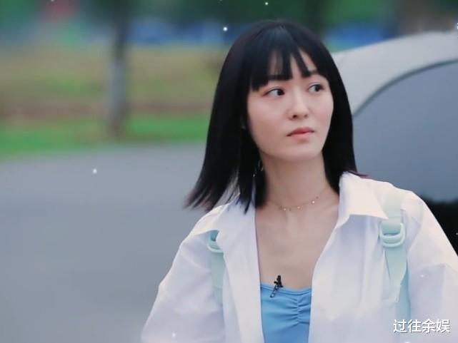 中餐厅|《中餐厅》最有背景女嘉宾，带资进组还抢镜？赵丽颖全程赔笑不敢惹