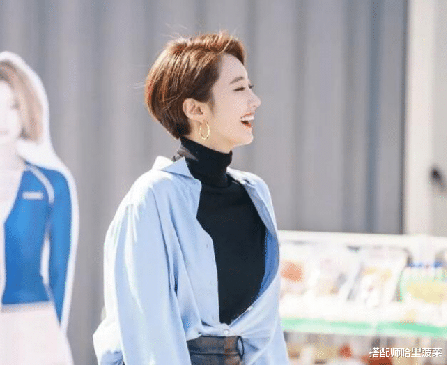 『发型』真正见过世面的女生,一般不会留这几种发型,土气又显老