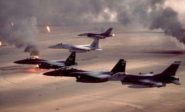 「海湾战争」如果爆发大战，中国近14亿人都捐出100元，可支持军队打多久？