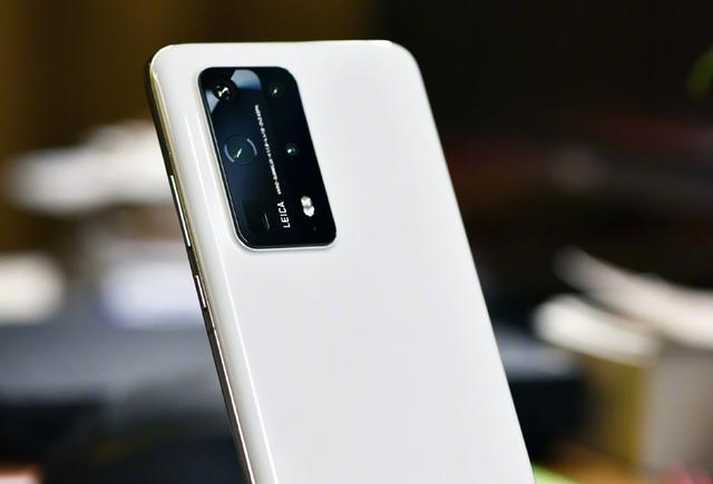 5G|上半年最值得入手的5G旗舰！麒麟990+5000万像素三摄，直降300元！