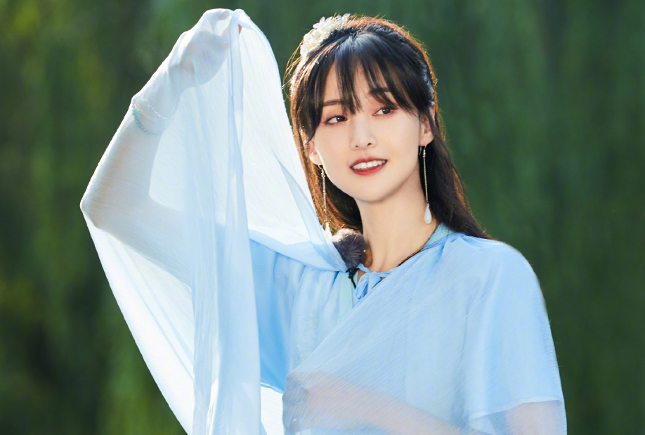 郑爽|郑爽人设彻底翻车！奢侈品大牌避嫌将其动态删除，小S曾神预言