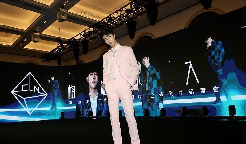 「张惠妹」陈立农首张个人专辑霸占各大音乐平台首位,徐佳莹送“定制”礼物