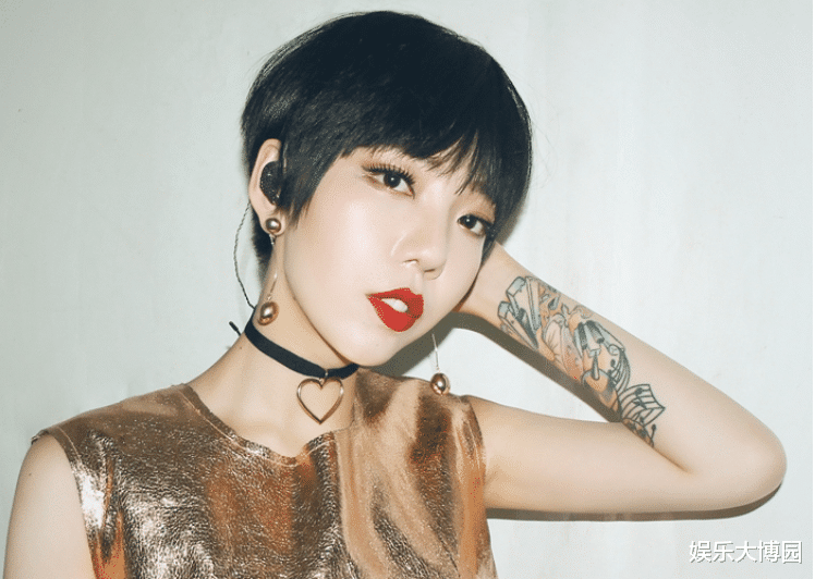 『庾澄庆』因好声音大火的她，今沦落到小县城走穴谋生，网友：庾澄庆也放弃了她