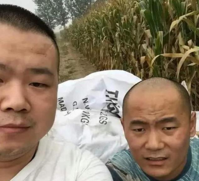 岳云鹏|身价10亿的岳云鹏,给5位姐姐买房配车,为何却对亲弟一毛不拔?