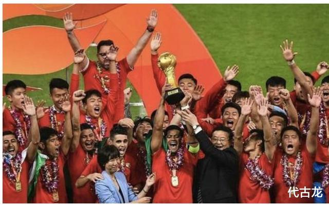▲恒大年收入才9亿，上港达到20亿，上海滩老大值得中超各队学习