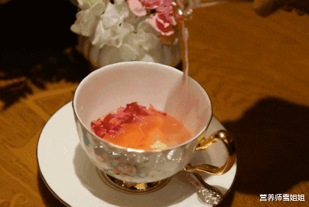 『长寿』不论男女，身体有这5个表现，说明你是长寿体质，值得恭喜