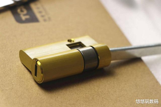 TCL|外观时尚还防菌，既便捷又有多重防护：TCL全自动指纹锁K6P开箱体验