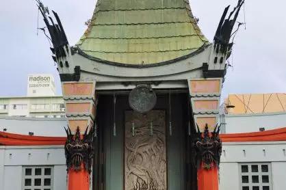 欧洲▲当年，整个欧洲狂热模仿中国建筑；如今，中国却山寨了整个世界