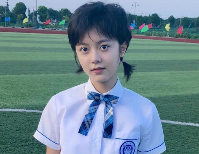 [赵今麦]赵今麦如今比起张子枫简直完胜，又一部新剧播出了，男主竟是他