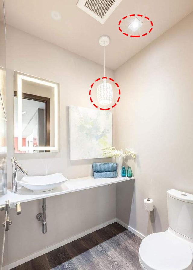 「」卫生间装修打死都别犯的20个致命错误，我家连中3条，哭到窒息！