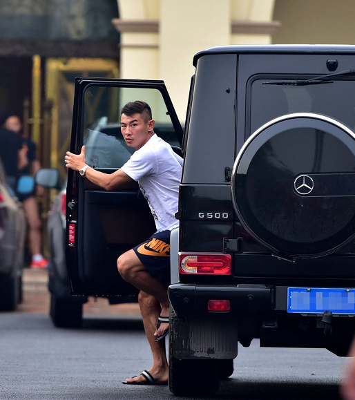 『广州恒大』于汉超即将出狱,记者称恒大不会索赔违约金,其他球队签他存风险