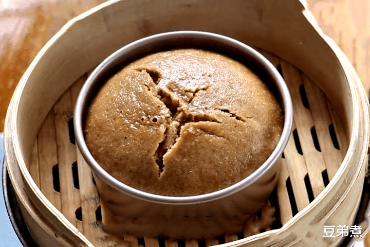 ##立夏后，多给家人吃此零食，比面包好吃，比蛋糕还香，家人爱吃