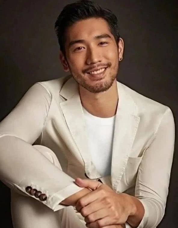 「杨紫」高以翔女友被怀疑内心不纯，3个证据指她还在消费高以翔！