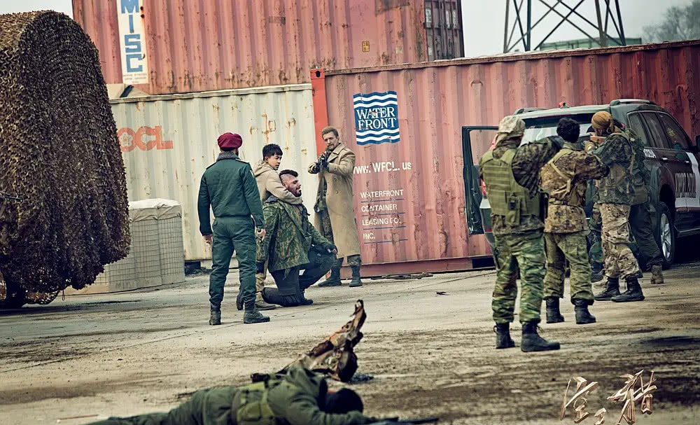 李晨:内地票房破3.2亿,范冰冰零片酬出演,李晨为何复制不了吴京的成功?