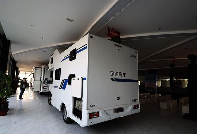 铃木吉姆尼|二十不惑，三十而已！不仅赚钱还要顾家，福特全顺解决你的苦恼