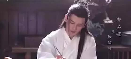 黄渤@9年前他提拔了杨幂，如今他过气，杨幂要用2部剧力捧他！