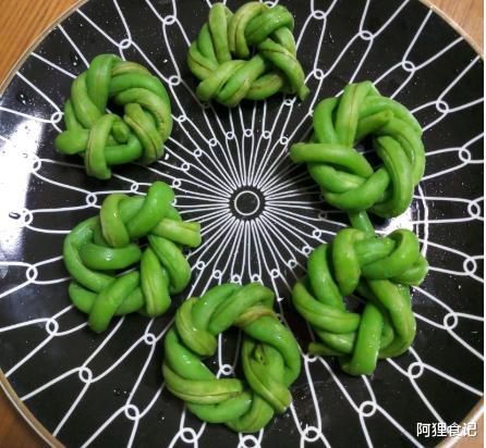 「豆角」谈糖色变?夏天多吃此菜,是“天然胰岛素”,解毒清热降血糖