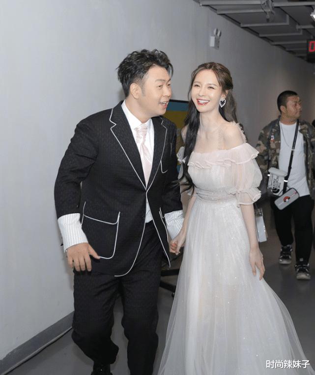 [杜海涛]减肥后的杜海涛堪比“整容”，为娶沈梦辰瘦身20斤，穿西装帅到认不出