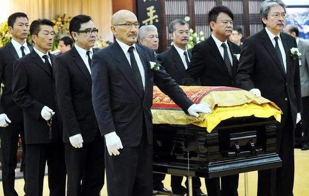 刘家良|直到去世成龙李连杰都不愿意原谅他，刘家良当年究竟做了什么事？