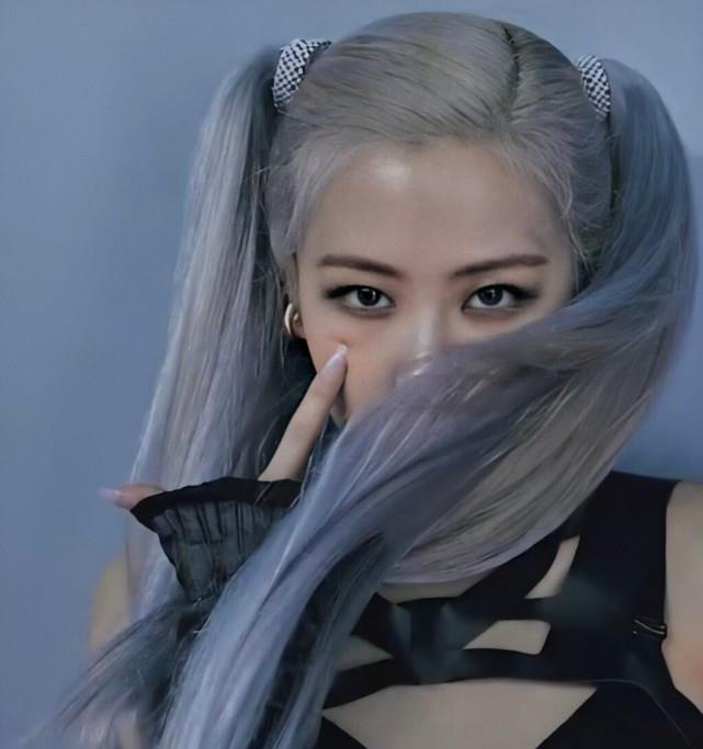 lisa|BLACKPINK新歌MV破3亿，粉墨特别版专辑照片流出，金智妮Lisa好绝