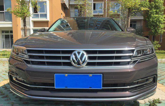 『大众汽车』落地37万怒提大众辉昂,对比表弟的雷克萨斯ES,车主:想说十个字