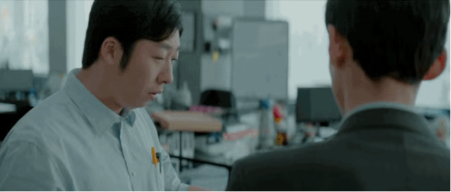平凡的荣耀|《平凡的荣耀》：压抑又真实的职场里，霸道总裁们早该歇歇了