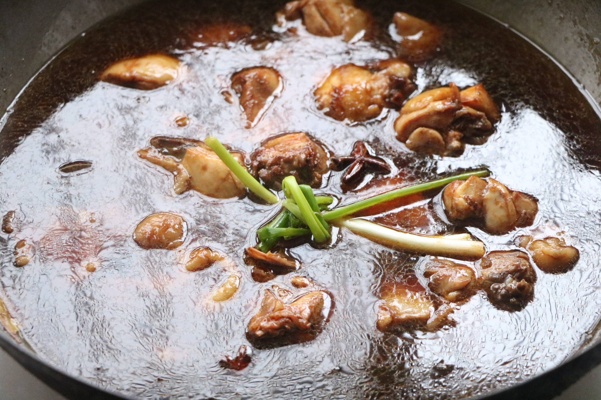 馒头|比猪肉牛肉都便宜，秋天可以多吃，简单红烧，下酒又下饭！