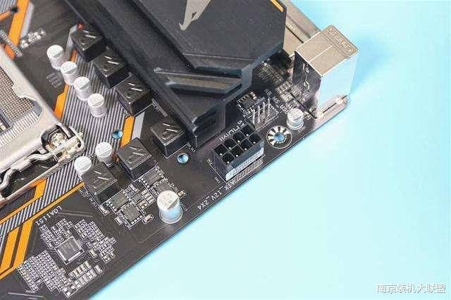 『苹果』DIY攒机:2020年3月三千元电脑攒机方案,性能够玩大部分主流游戏