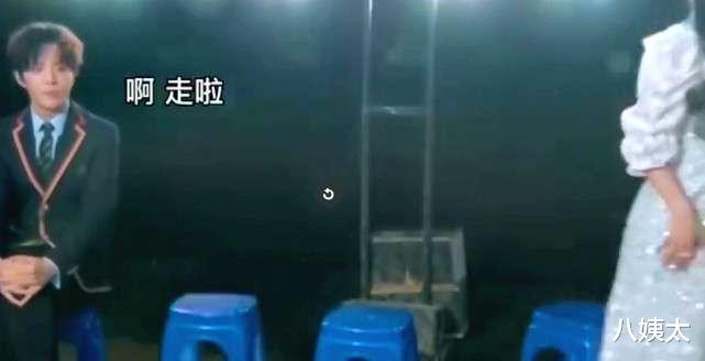 |看李云迪上综艺，才知道我们对钢琴王子滤镜太重了，哪有贵族影子