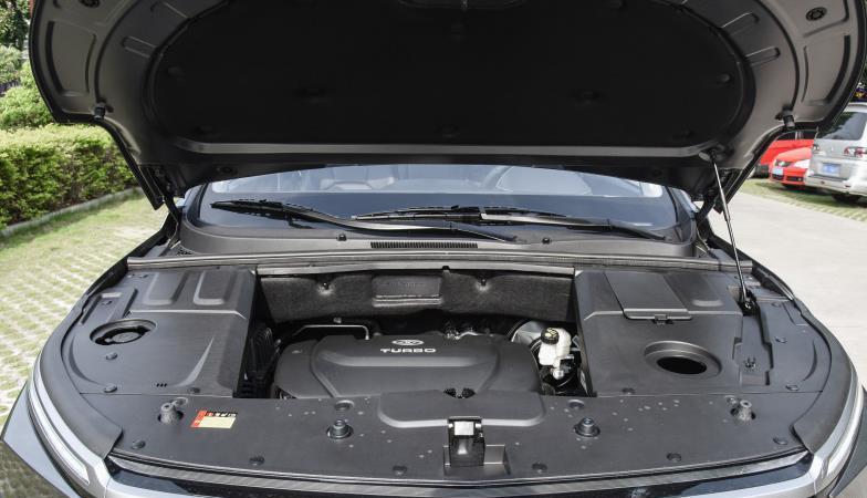 SUV|宝骏这SUV过得有点艰难,上市两年有余,今年终于爆了一次