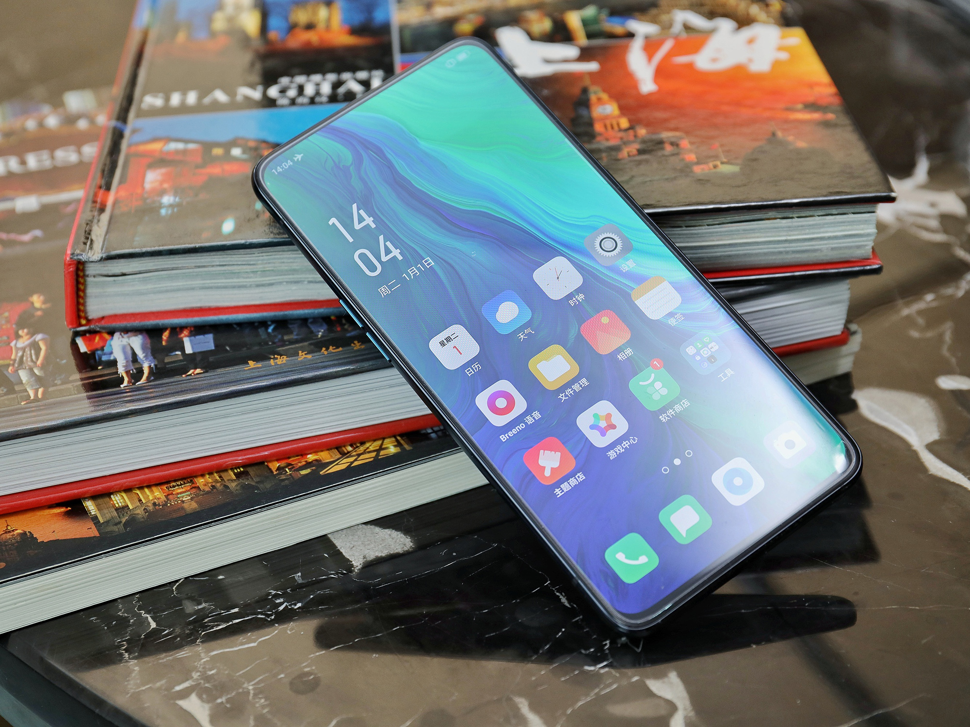 oppo reno@从4799降到2199，十倍变焦、8+256GB旗舰机，已经跳水沦为中端机