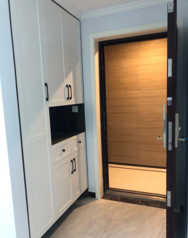 ▲全屋硬装含定制花了快10万了,找亲戚装的房子,还是超了预算