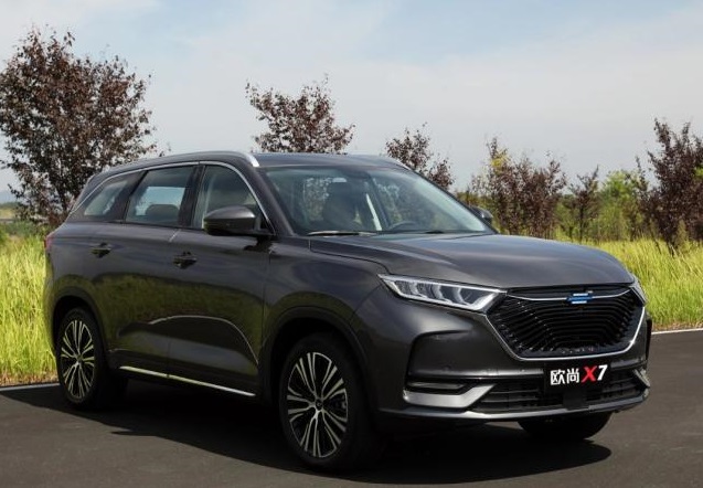 吉利博越|没让国人失望的“价格屠夫”,全车无瑕疵,后悔博越买早了