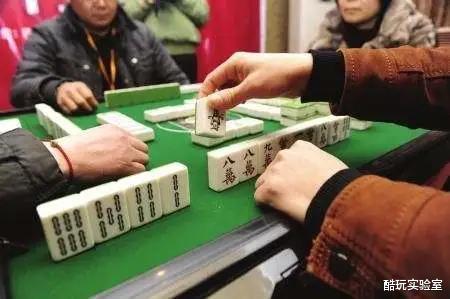 『周黑鸭』中国鸭王争霸15年：没有一只鸭，能活着离开中国