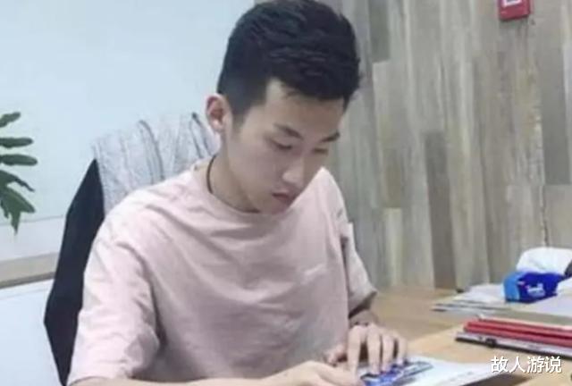 故人游说|那个玩\＂共享单车\＂破产，负债百万、女友跑路的丁伟，如今这样活着