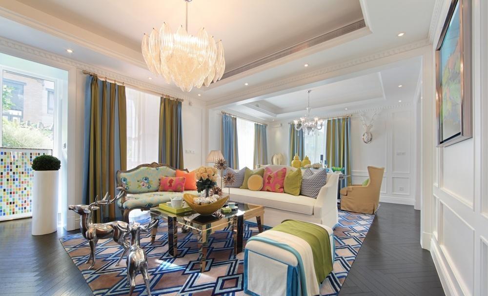 |越来越多人客厅不装吊顶了，现在流行这样装，省钱又大气