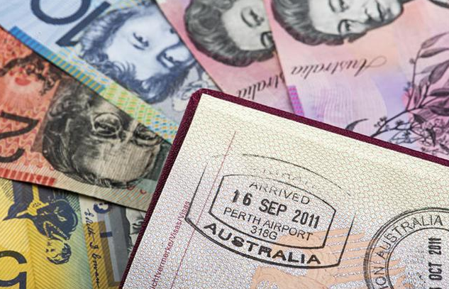 减持|中国减持1200亿美债后，引发“连锁反应”，美国被迫亮出底牌