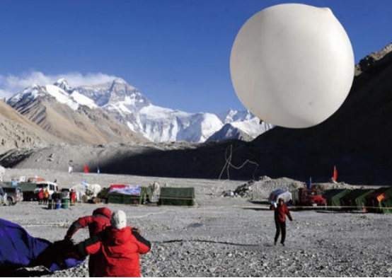 「UFO」UFO频繁进入人类的视野，日本上空再现UFO，无人知道是什么