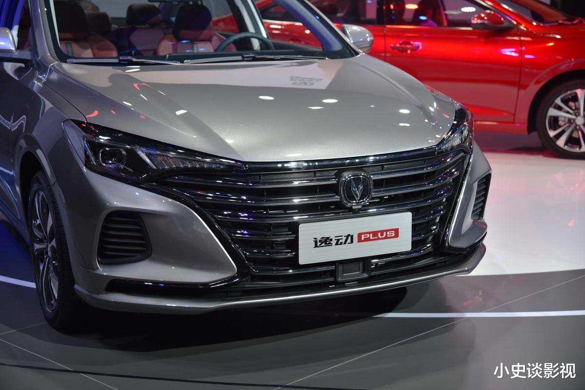 长安逸动|这才是年轻人的座驾，外观炫酷比思域帅，仅售6.8万，月销万台