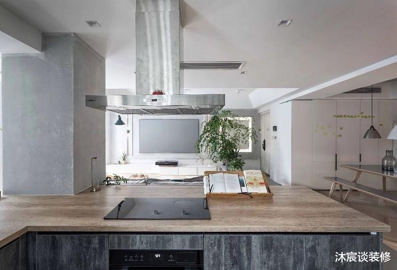 |艺术生的家就是与众不同，进门就惊艳，打通所有墙很宽敞，很高级